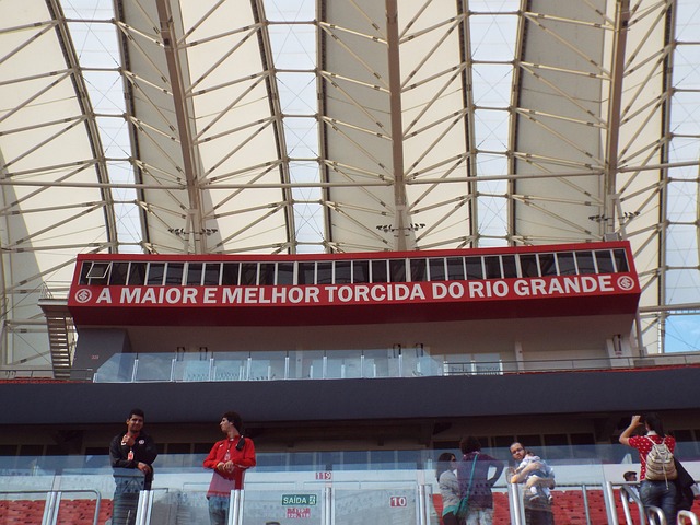 表弟砍全场最高37分俄超半决赛首场火车头仍输球.