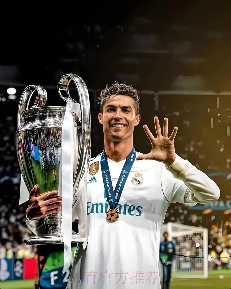 21岁小王皇马生涯首次戴帽!C罗式霸气庆祝